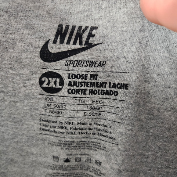Nike Athletics 72 Gray Graphic T-Shirt 2XL Loose Fit Sportswear Tee Casual Gym - Picture 3 of 6